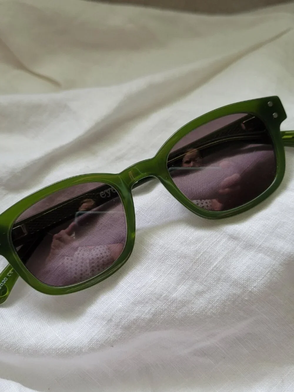 Eyebobs Biff Sunglasses in Dark Green